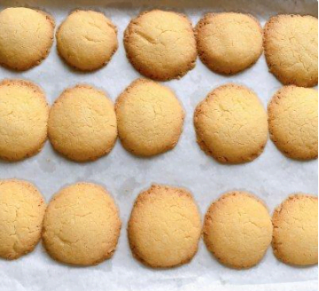 家常美味家庭版曲奇，非常好吃，簡單易做